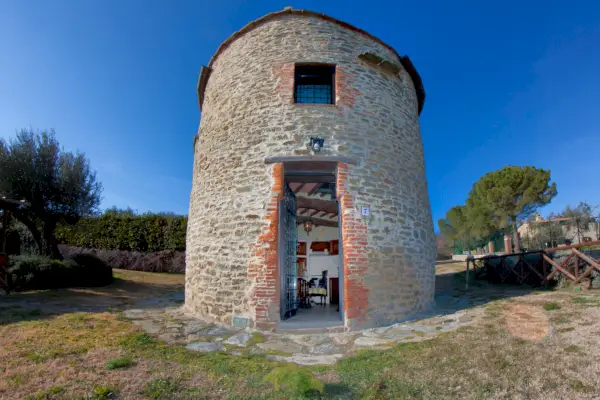 Old Tower, Lake View, Swimming Pool, Tuoro sul Trasimeno, Umbria, Italy