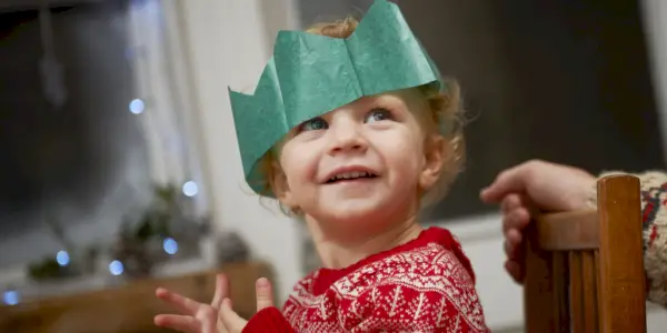 christmas crackers crown