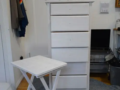 Furniture, Room, Desk, Property, Chest of drawers, Table, Cupboard, Cabinetry, Drawer, Floor, 