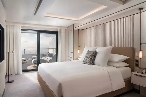 Ilma Yacht Ritz Carlton guest room