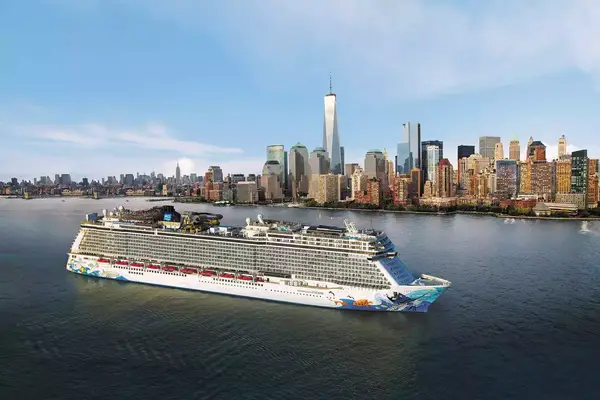 Norwegian Escape, outside of New York City