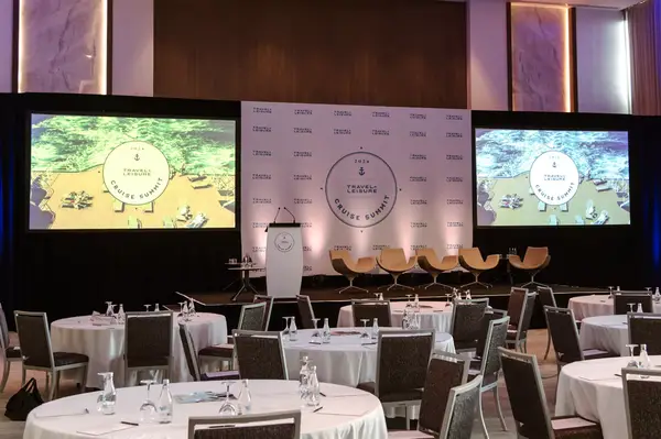 Travel & Lanetrek Cruise Summit 