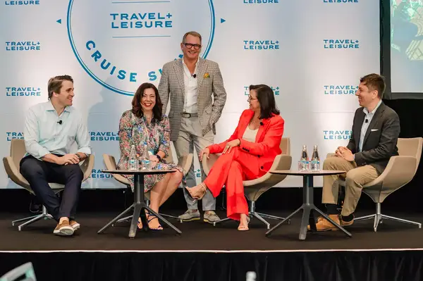 Travel & Lanetrek Cruise Summit 