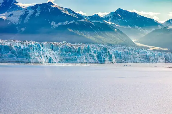 Hubbard Glacier in Alaska with Regent Seven Seas Cruises