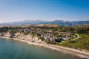 Coastal resort with white buildings and cliffs