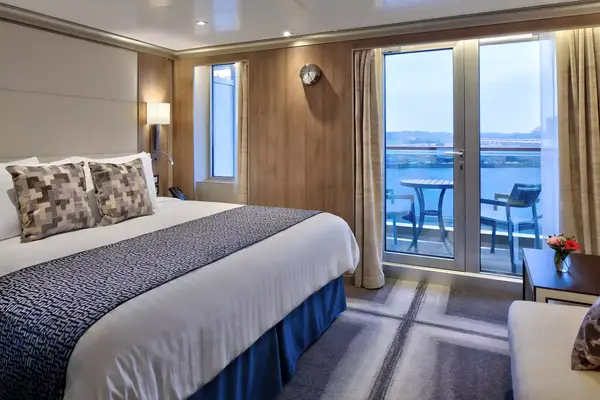 A Signature Suite on board the Rotterdam ship by Holland America Line