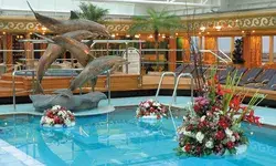 pool the Holland America Westerdam 