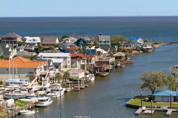Houses on a lake in Texas