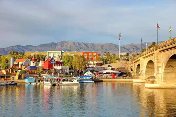 A view of Lake Havasu City and London Bridge in Arizona