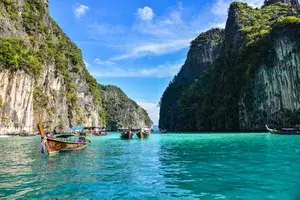 Pileh Lagoon in Ko Phi Phi Island