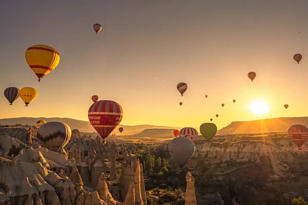  Hot Air Balloons in Cappadocia