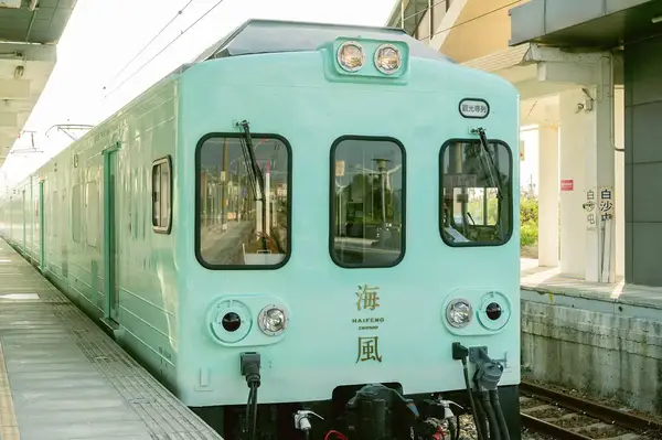 Exterior of Taiwan Dessert Train
