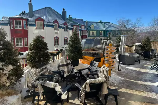 Veuve Apres-Ski at The Fairmont Hotel