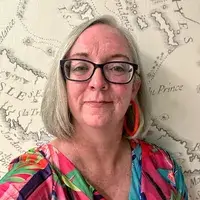 Kate Loweth headshot. 