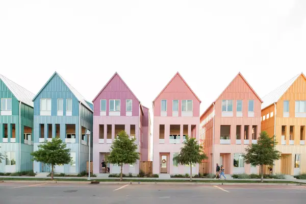 A row of colorful houses