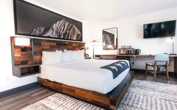 Gravity Hause Hotel room in Breckenridge