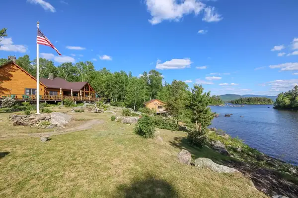 The exterior of Attean Lake Lodge in Maine