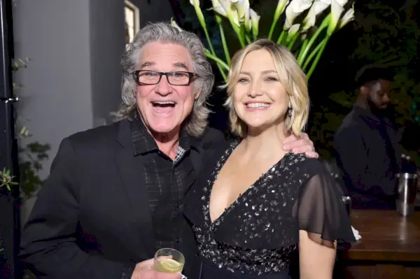 beverly hills, ca november 07 kurt russel l kat hudson attend michael kors dinner to celebrate kate hudson and the world food programme on november 7, 2018 in beverly hills, california photo by stefanie keenangetty images for michael kors
