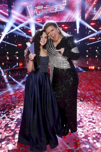 the voice finale kelly clarkson winner chevel shepherd