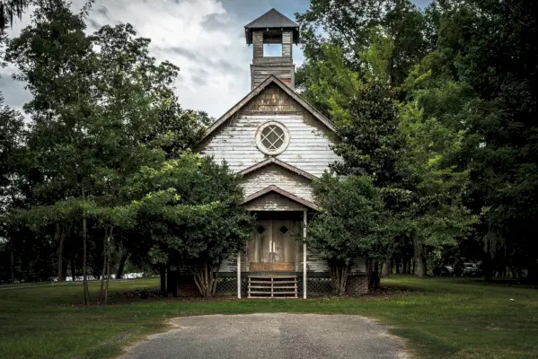 Church, Rural area, Park, Dirt road, Door, Symmetry, Historic site, Shade, Trail, Place of worship, 