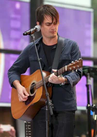 Maroon 5 Performs On NBC