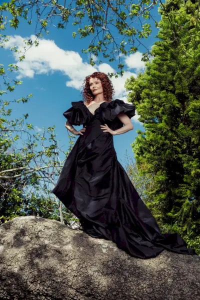 rebecca wisocky, who plays hetty on cbs