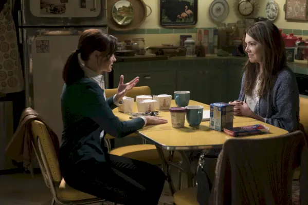 alexis bledel and lauren graham gilmore girls