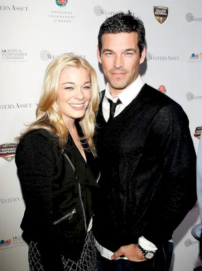 pasadena, ca january 06 singer leann rimes l and actor eddie cibrian arrive to the 2010 official bcs national championship party held at pasadena convention center on january 6, 2010 in pasadena, california photo by michael tranfilmmagic