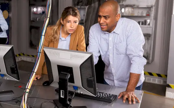 second date ideas couple in an escape room