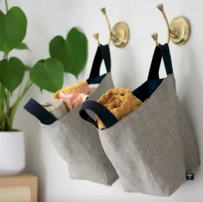 this is when you should buy your real christmas tree