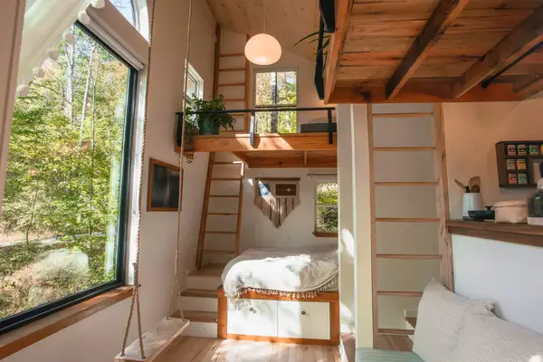 Tiny house rental available on Airbnb
