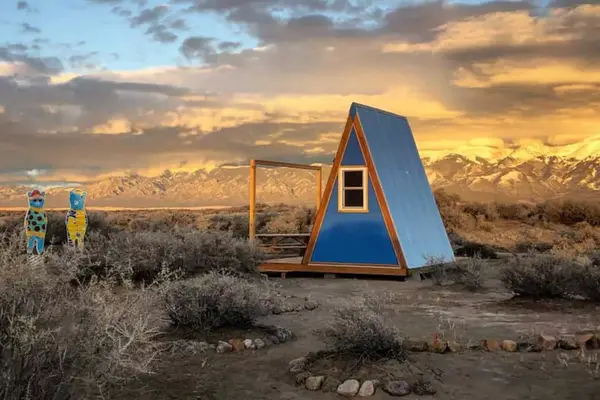 Tiny house rental available on Airbnb