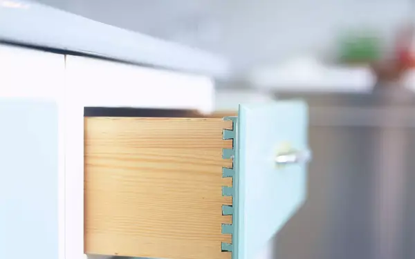 An open kitchen drawer.