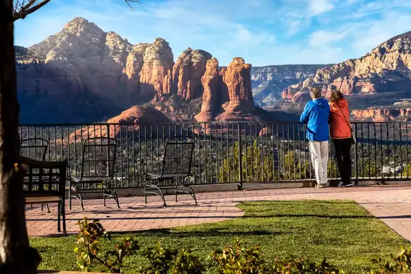 A couple looking at the overlook view at Sky Ranch Lodge