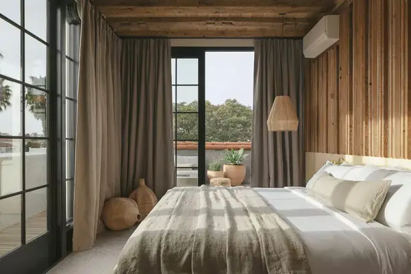 Bedroom with terrace in the Penthouse at Drift Hotel Santa Barbara 