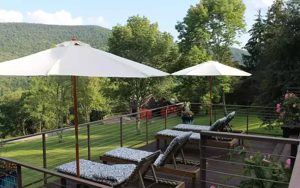 Airbnb Holiday Vacation Rental Treetop Roxbury New York