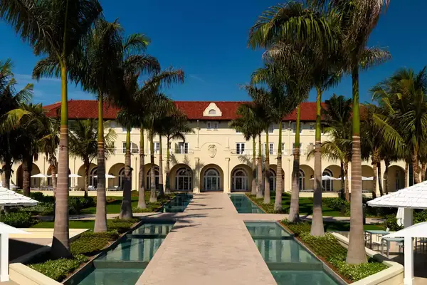 Exterior entrance to Casa Marina Key West 