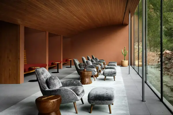 Lounge area in hotel