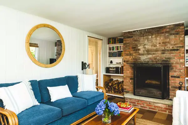 Hamptons bungalow home