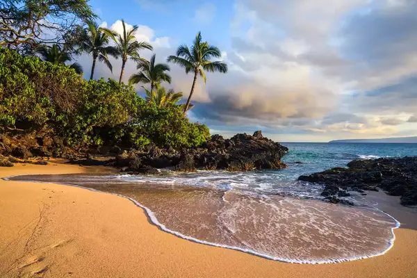 Secret beach at sunset, Maui island, Hawaii