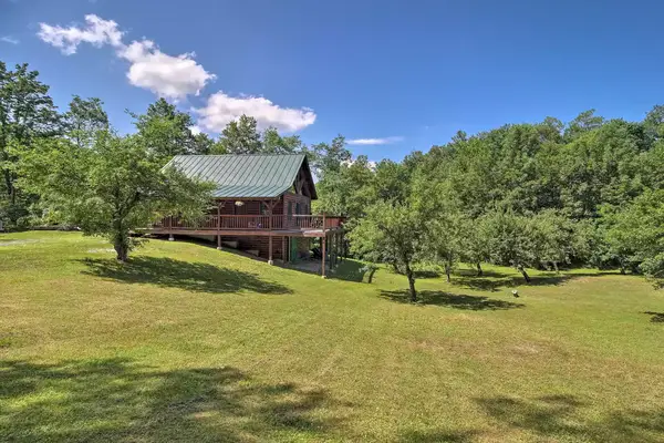 Cabin vacation rental in Starksboro, Vermont