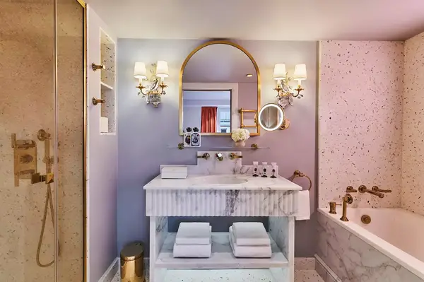 Bathroom at Maison Barrière Vendôme