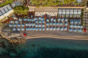 Lido Villeggiatura beach club at Villa Sant