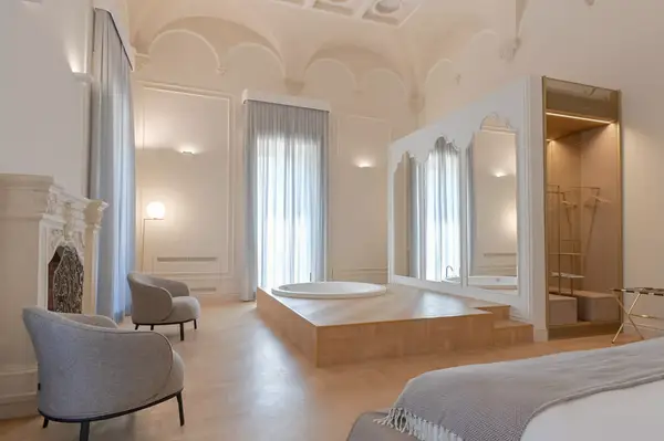 guest room of Palazzo Zimara