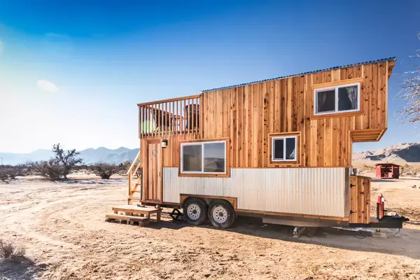 Sandy Valley Peacock tiny home