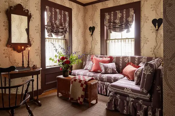 Cozy living room with patterned furniture and decorative elements in traditional style