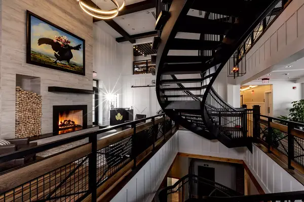 The lobby at The Inn at Nicewonder Farm & Vineyards