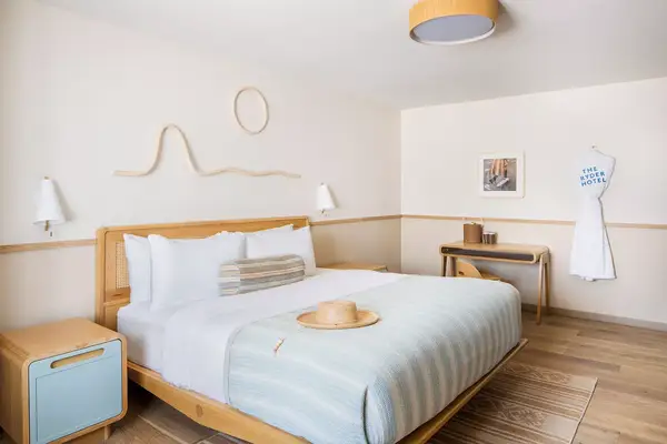 A bedroom at The Ryder