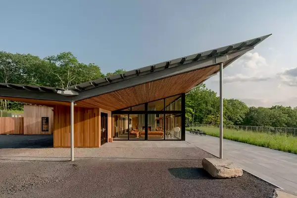 Exterior of Piaule Catskill