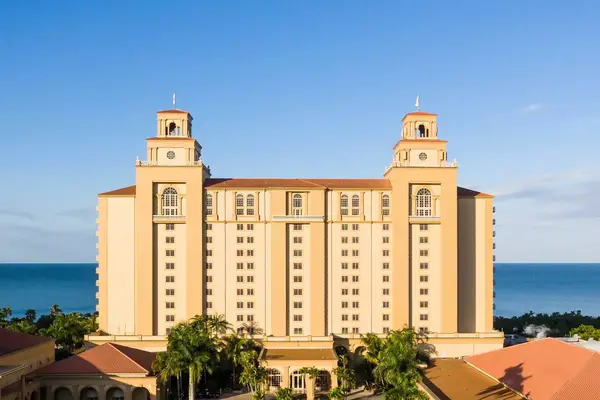 The Ritz-Carlton, Naples renderings